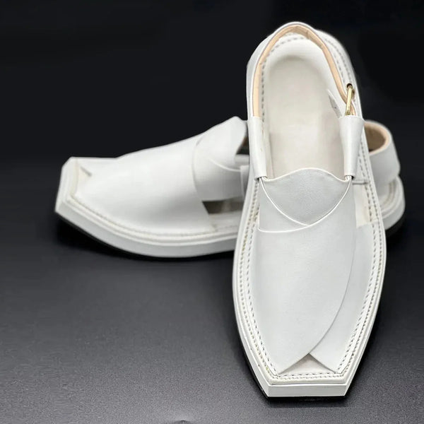 Kaptan plain white leather chappal