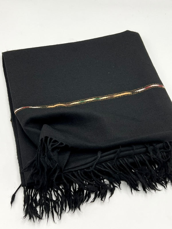 specaial blackl shawl  100 woolen and handmade