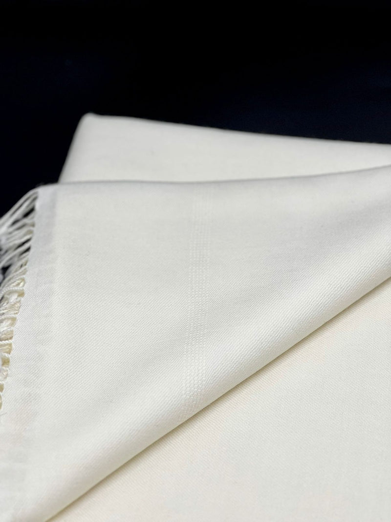 specaial plain white shawl  100 woolen and handmade