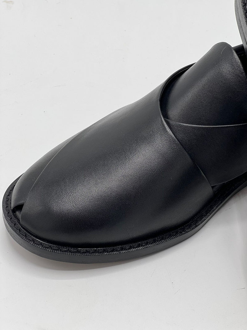 Watan speical leather sole chappal (black coluor100 % leather)