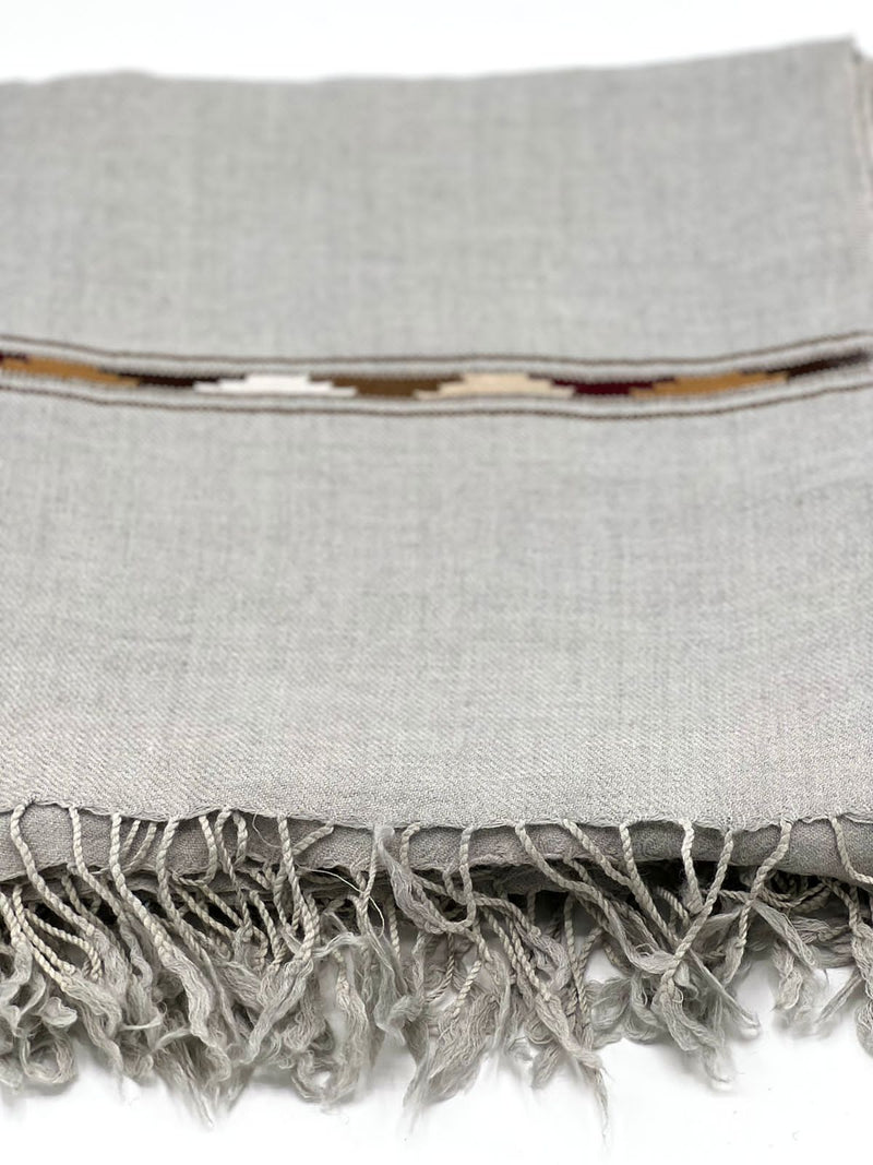 sahidar gray shawl (handmade and woolen light weight)