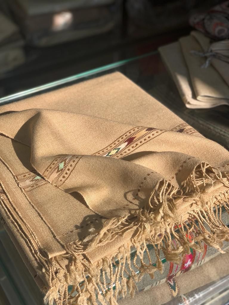 sahidar brown color shawl (handmade and woolen light weight)